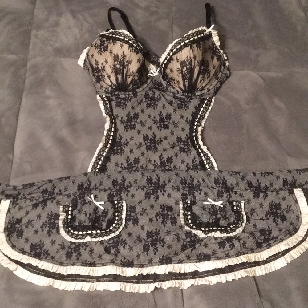 Sexy French maid lingerie